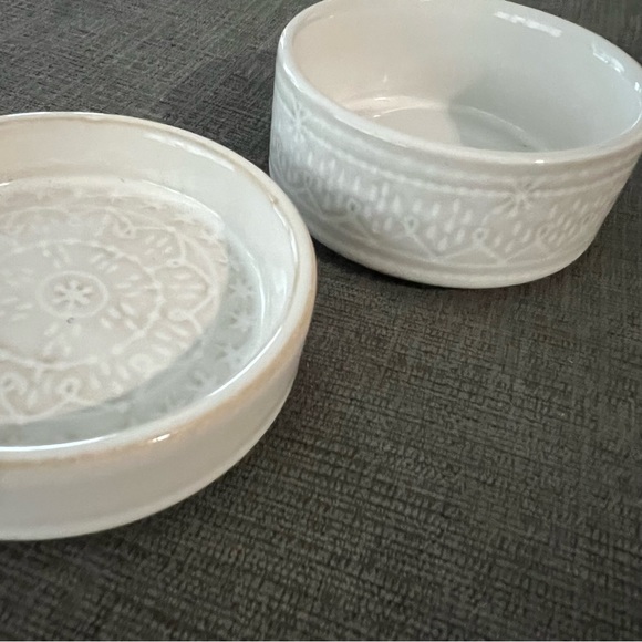 NWT Round Stackable Containers - Picture 3 of 6